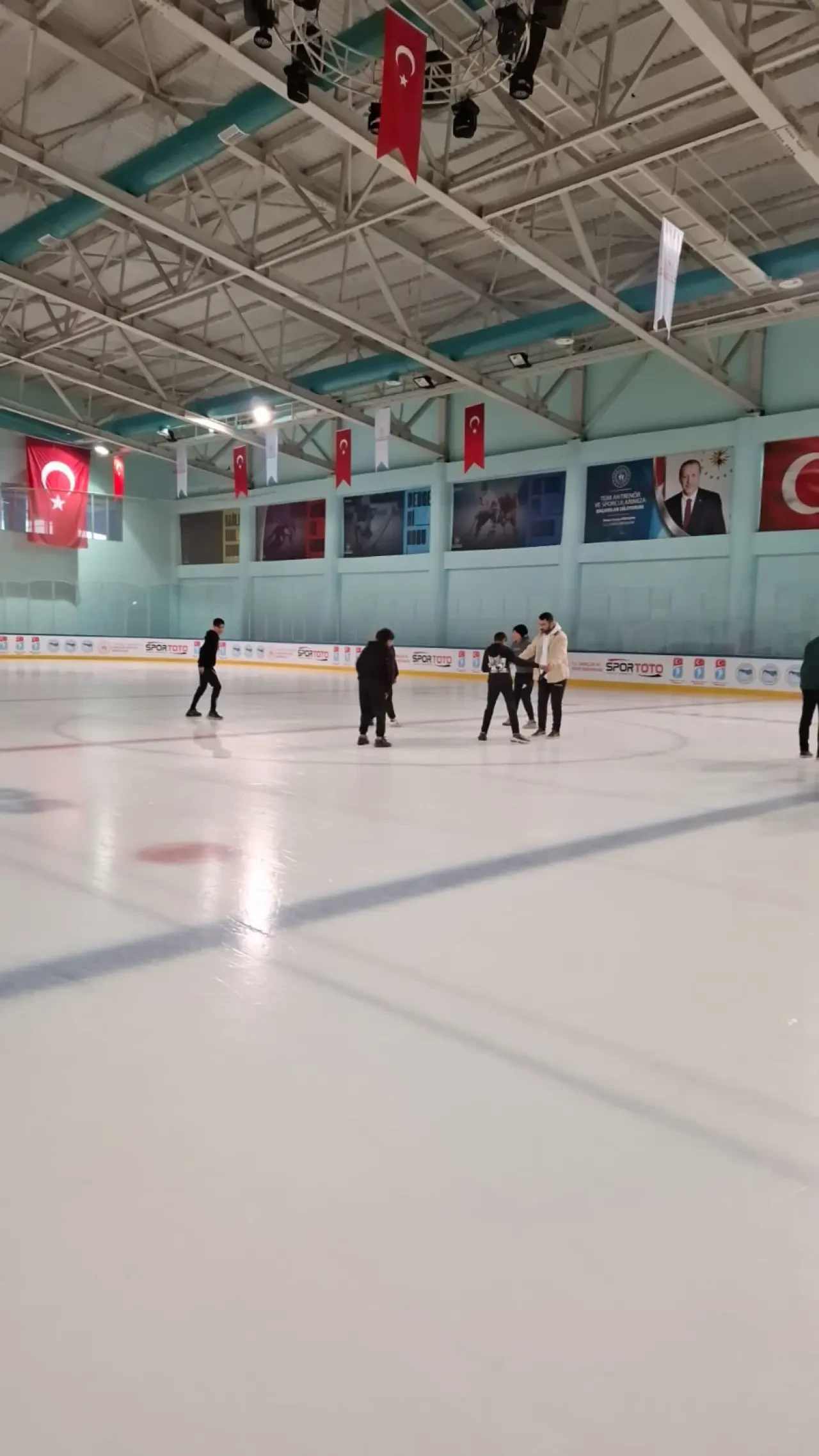 "Kars'ta Gençlere Curling Yolunda Kapı Aralayan Digor Akademi Projesi" 3